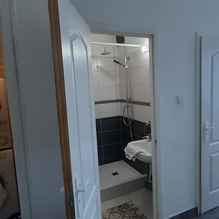 Appartement Panel Hause Kazincbarcika Extérieur photo