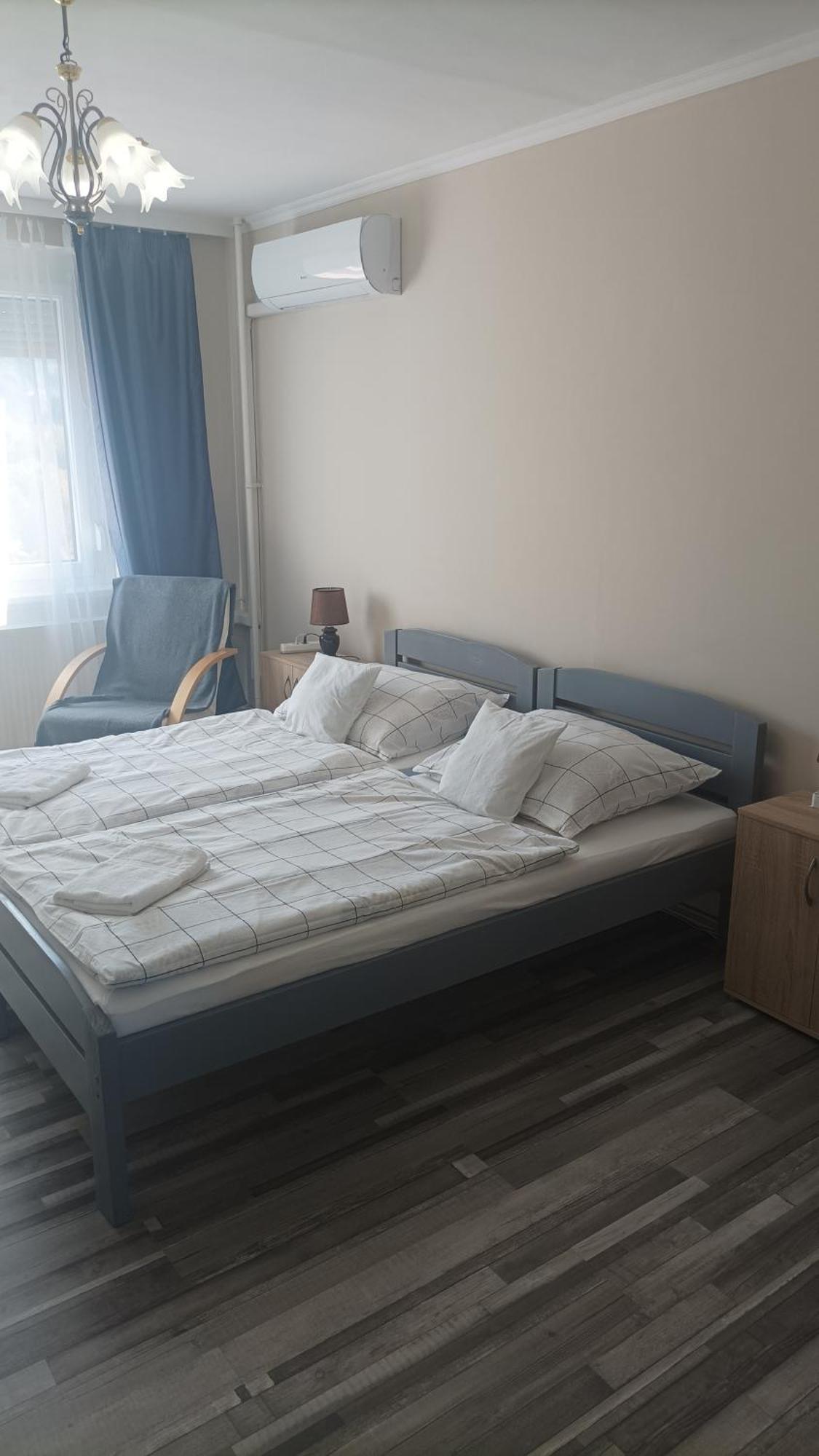 Appartement Panel Hause Kazincbarcika Extérieur photo